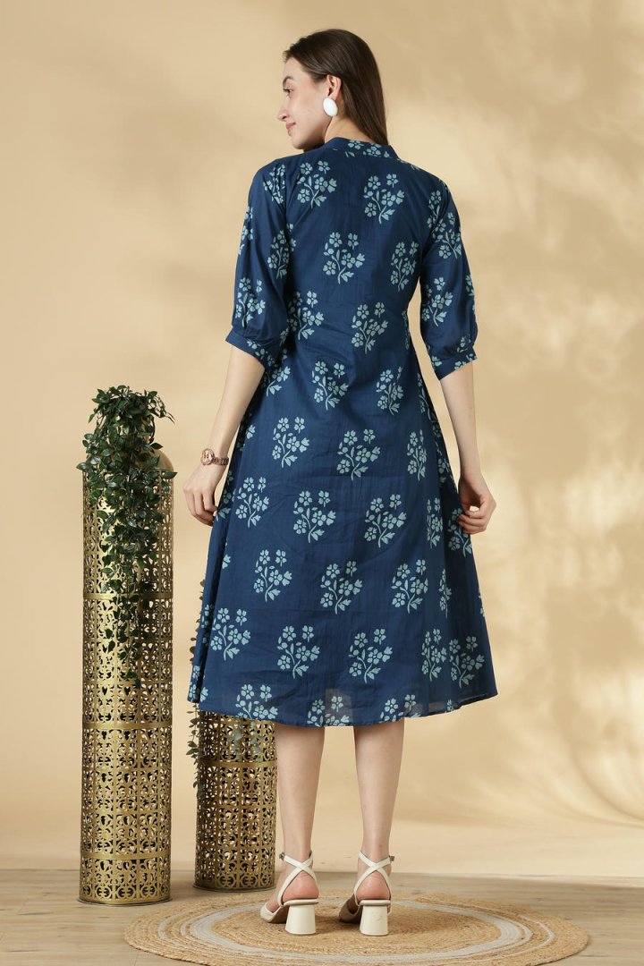 Cotton A-Line Top with 3/4th Sleeves - Image 11
