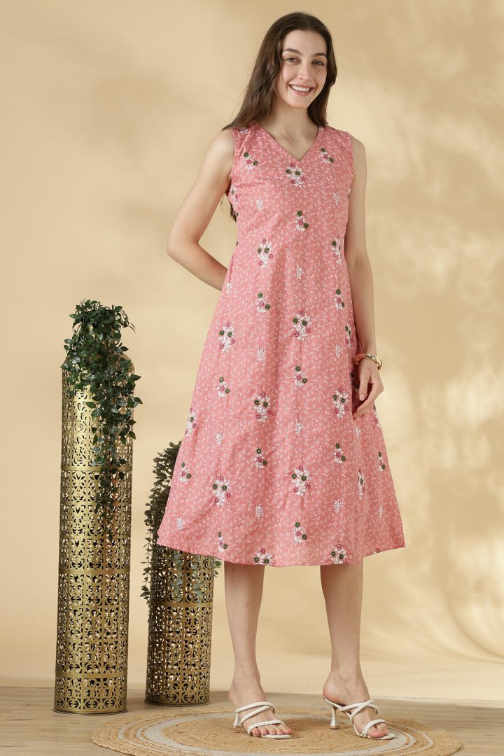 Cotton Embroidery Sleeveless A-Line Top - Image 8