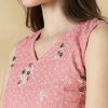 Cotton Embroidery Sleeveless A-Line Top - Thumbnail Image 10