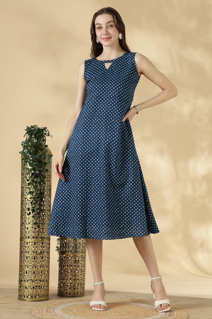 Cotton Sleeveless A-Line Top - Image 6